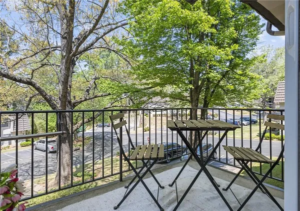 $228,000 | 725 Dalrymple Road, Unit 5C, Sandy Springs, GA 30328