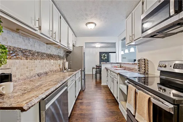 $228,000 | 725 Dalrymple Road, Unit 5C, Sandy Springs, GA 30328