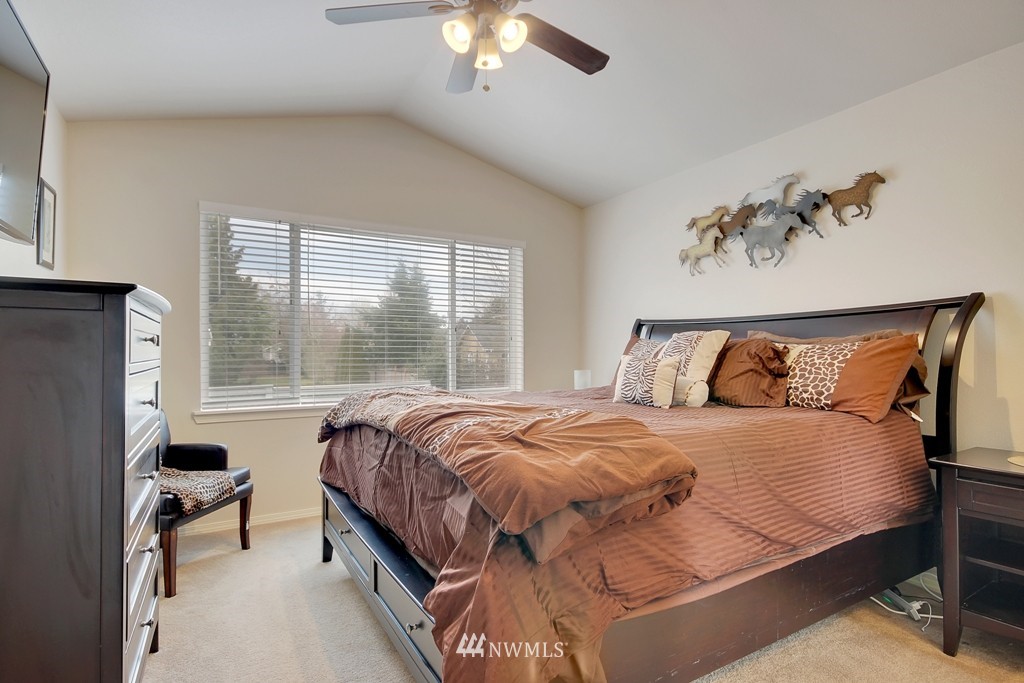 19112 110th Place Southeast, Unit D6 Renton, WA 98055 - Photo 14 of 22 Gallery Image 14