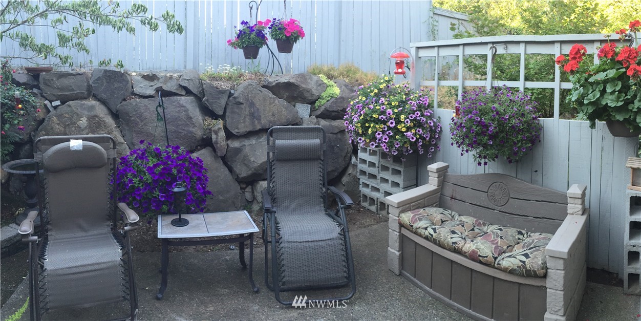 19112 110th Place Southeast, Unit D6 Renton, WA 98055 - Photo 20 of 22 Gallery Image 20