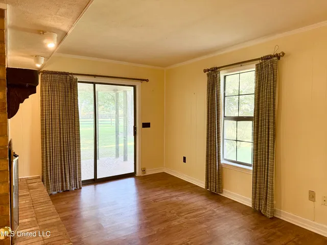 $300,000 | 202 Hand Drive, Flowood, MS 39232