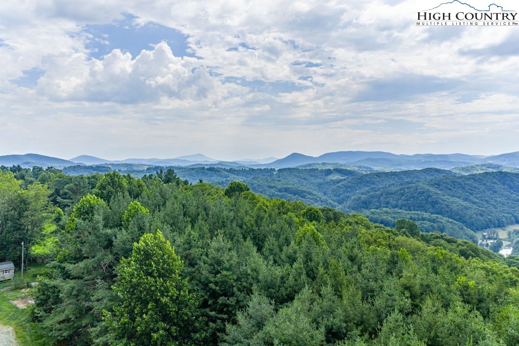 Hardin Road Boone, NC 28607 - Photo 15 of 24 Gallery Image 15