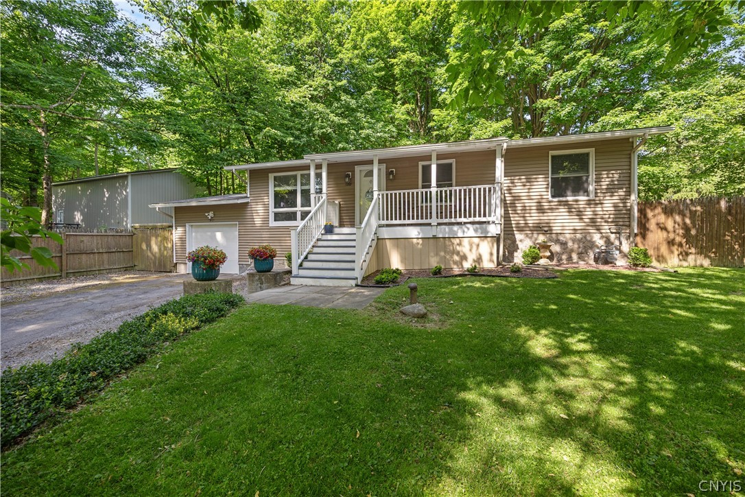 5353 Onondaga Road Camillus, NY 13031 - Photo 1 of 33