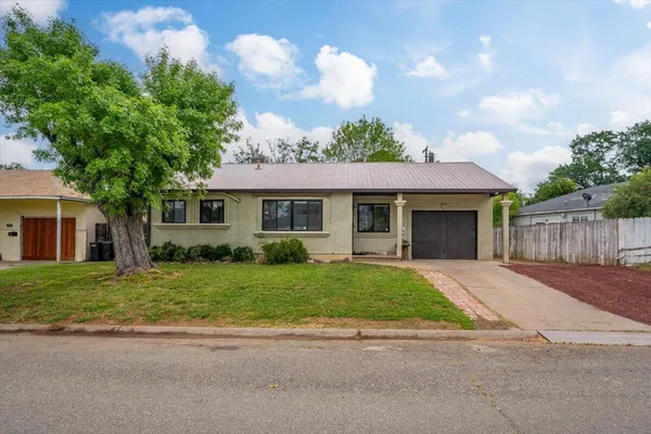 $255,000 | 920 Dumosa Drive, Red Bluff, CA 96080