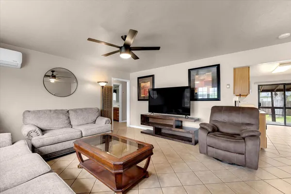 $255,000 | 920 Dumosa Drive, Red Bluff, CA 96080