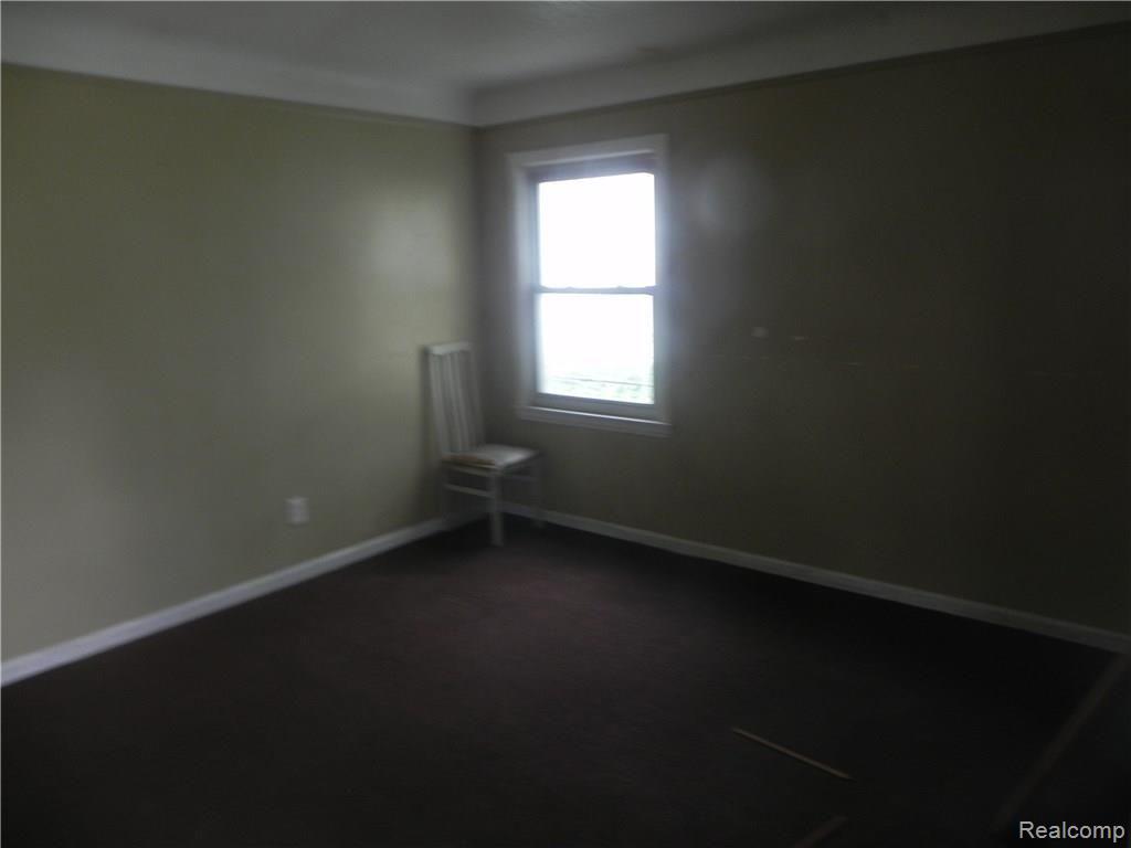 7668 Evergreen Road Detroit, MI 48228 - Photo 6 of 27
