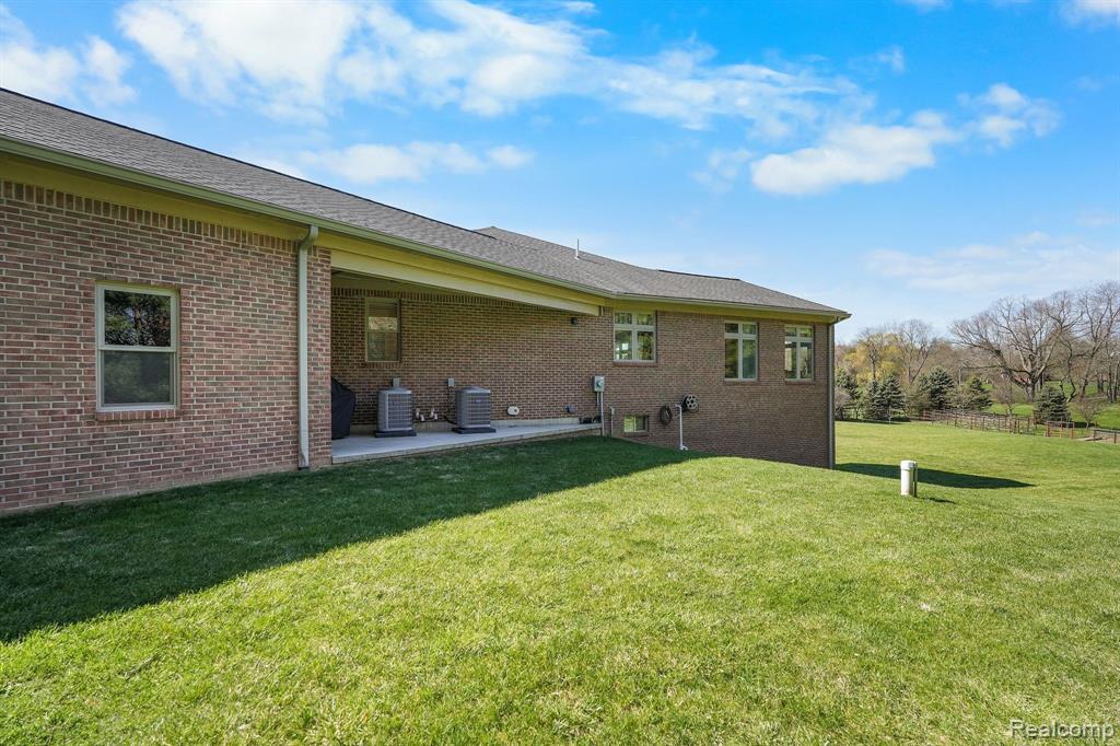 70799 Fisher Road Romeo, MI 48065 - Photo 8 of 58 Gallery Image 8