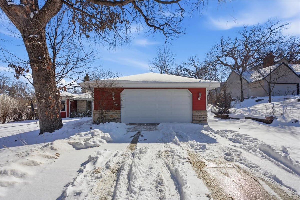 20 Westwood Road Minnetonka, MN 55305 - Photo 5 of 10