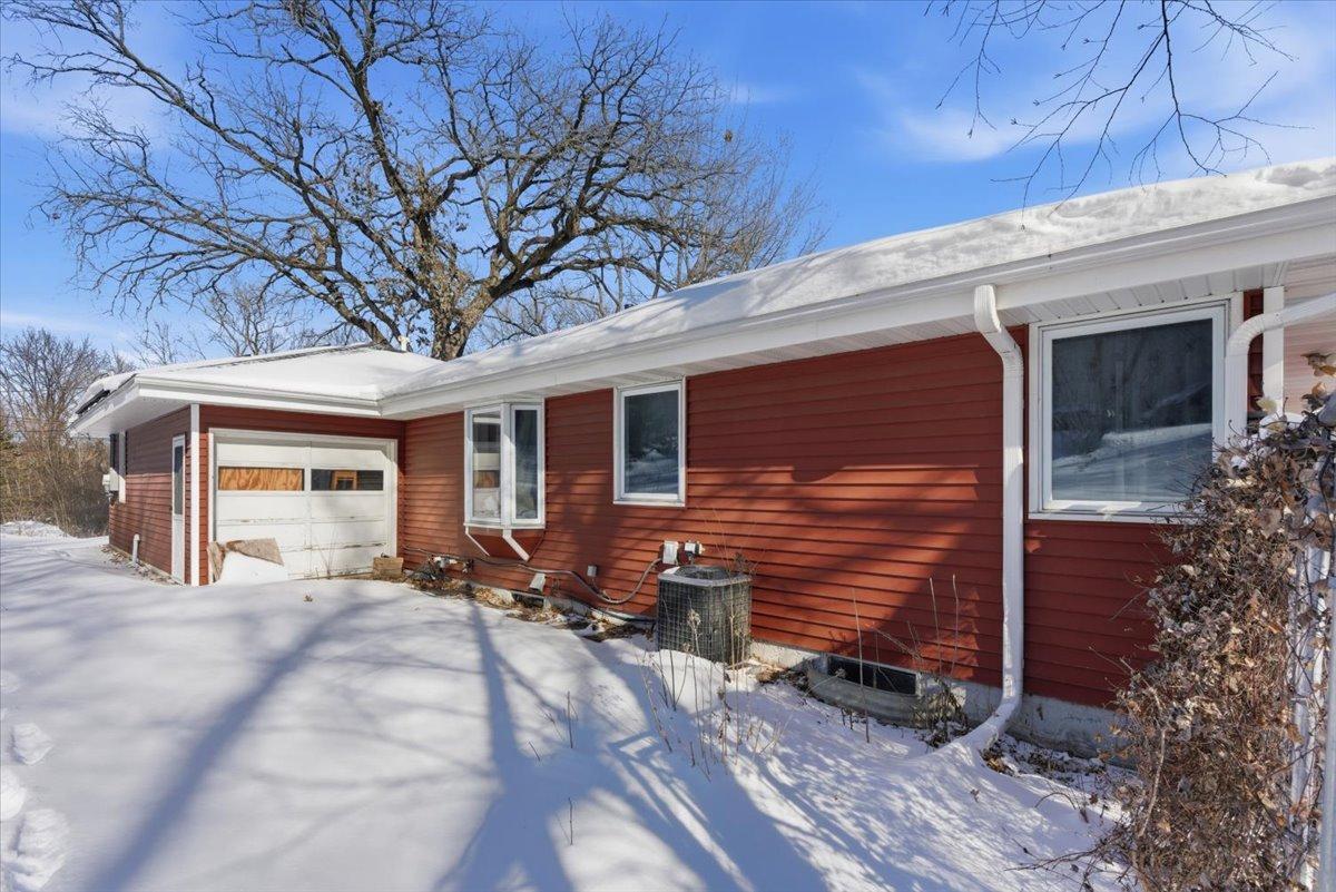 20 Westwood Road Minnetonka, MN 55305 - Photo 6 of 10