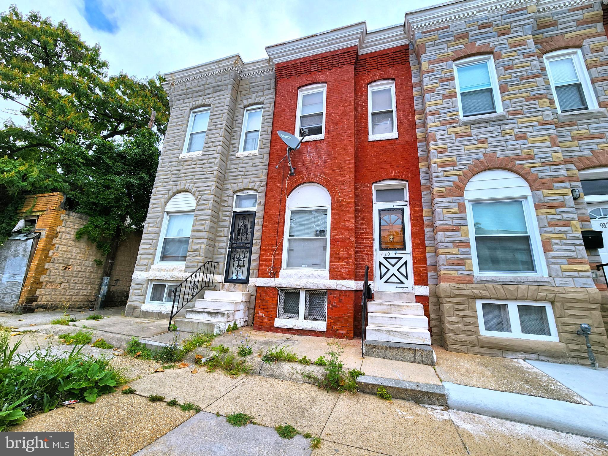 919 Appleton Street Baltimore, MD 21217 - Photo 1 of 9 Gallery Image 1