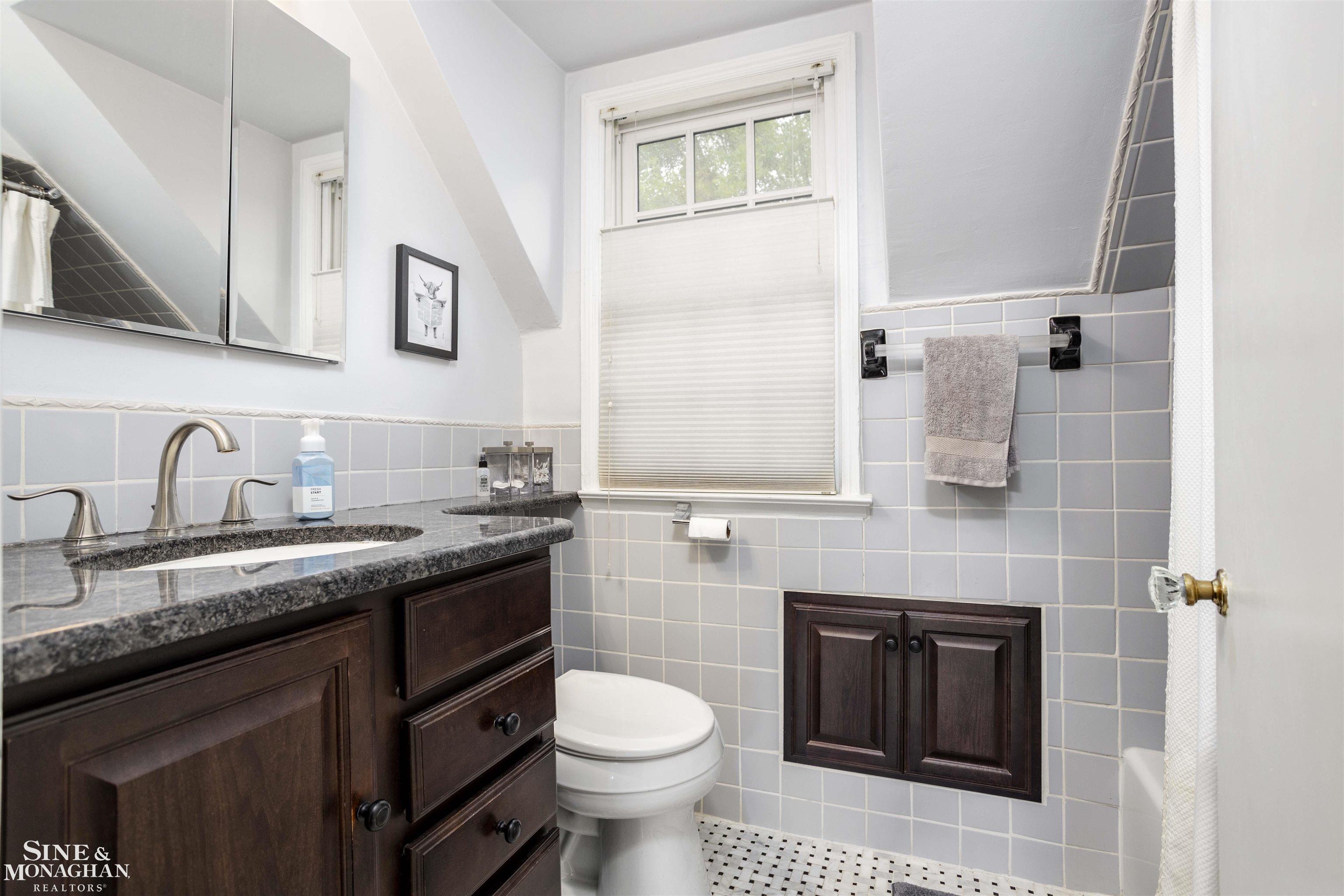 293 Moran Road Grosse Pointe, MI 48236 - Photo 24 of 41 50112012-23.JPG
