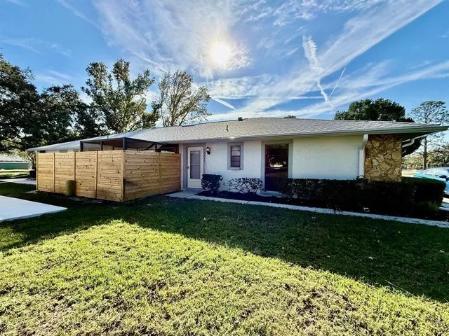 $1,900 | 23331 Club Villas Drive, Land O' Lakes, FL 34639