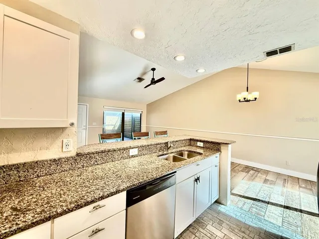 $1,900 | 23331 Club Villas Drive, Land O' Lakes, FL 34639