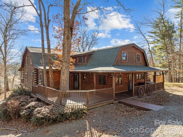 $1,100,000 | 40 Chambers Drive, Weaverville, NC 28787