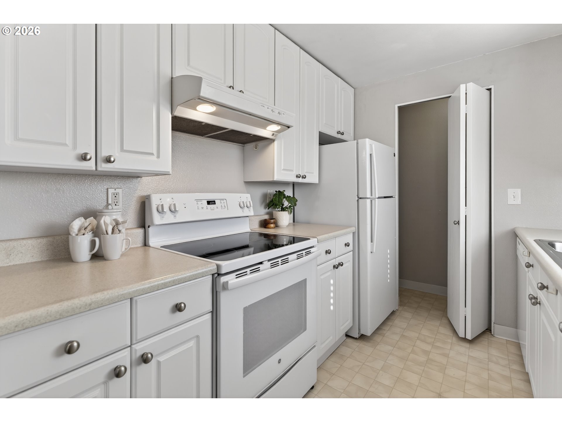 12630 Northwest Barnes Road, Unit 3 Portland, OR 97229 - Photo 13 of 30 Gallery Image 13