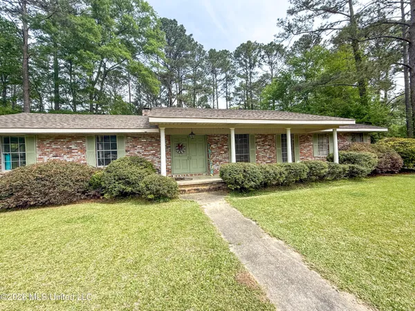 $246,000 | 611 Marsha Drive, Mendenhall, MS 39114