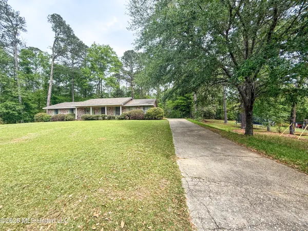 $246,000 | 611 Marsha Drive, Mendenhall, MS 39114