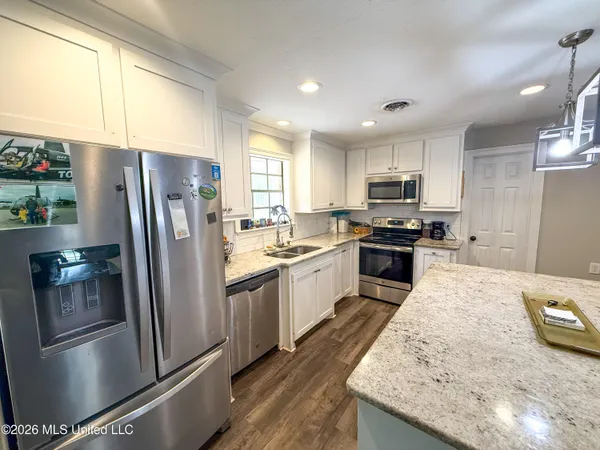 $246,000 | 611 Marsha Drive, Mendenhall, MS 39114