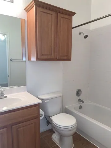 $4,200 | 1904 West 42nd Street, Unit A, Austin, TX 78731