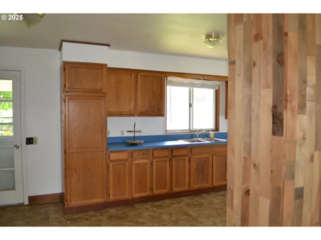 $240,500 | 203 South Alder Street, Wallowa, OR 97885