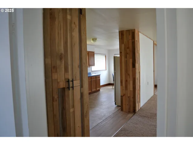 $240,500 | 203 South Alder Street, Wallowa, OR 97885