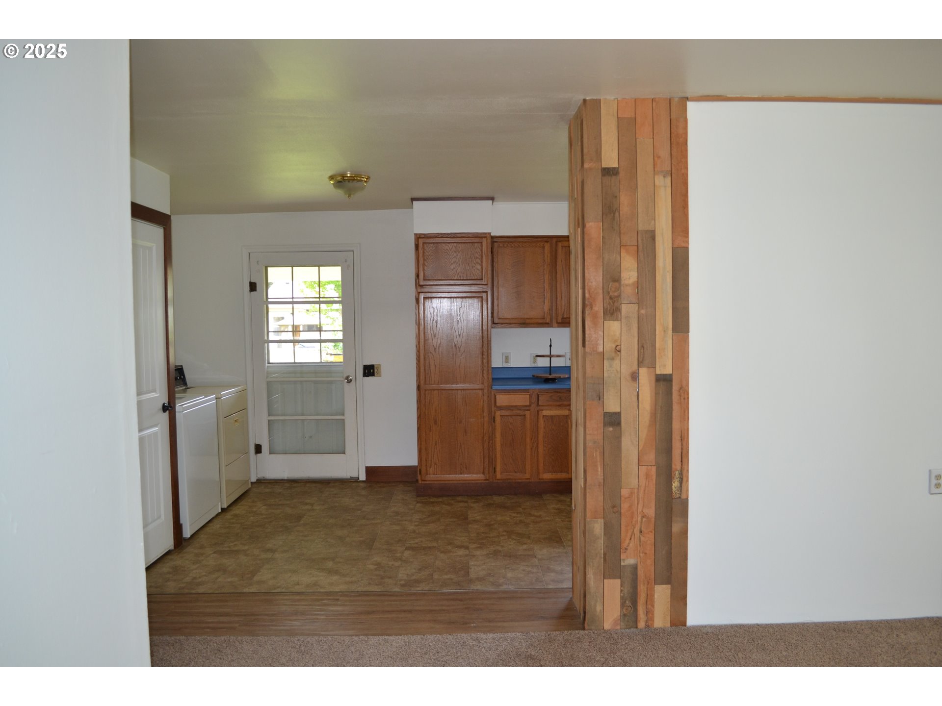 203 South Alder Street Wallowa, OR 97885 - Photo 18 of 22