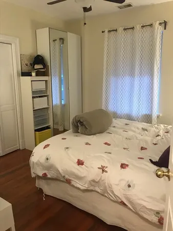 a view of a room with an empty space