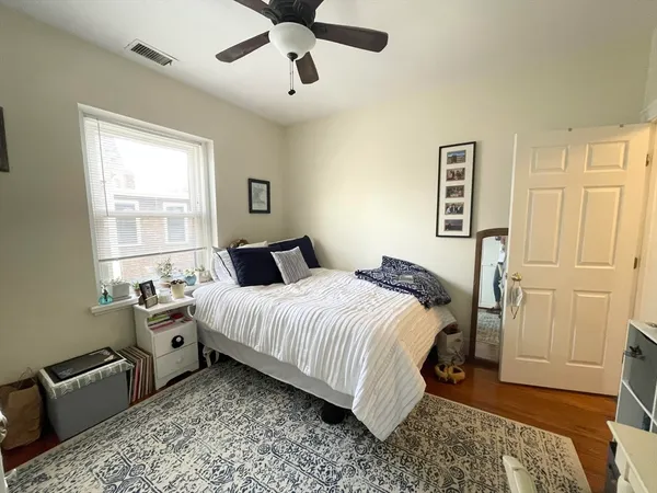 $4,500 | 31 Linden Place, Unit 1, Brookline, MA 02445