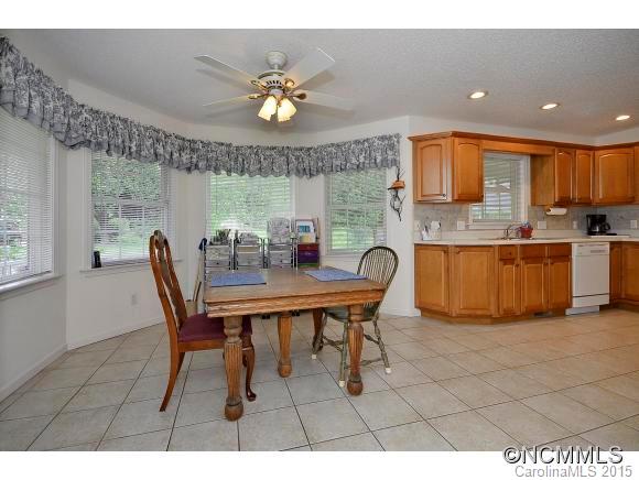 36 Warren Road Candler, NC 28715 - Photo 7 of 24 Gallery Image 7