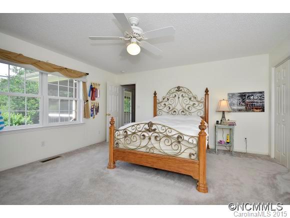 36 Warren Road Candler, NC 28715 - Photo 9 of 24 Gallery Image 9