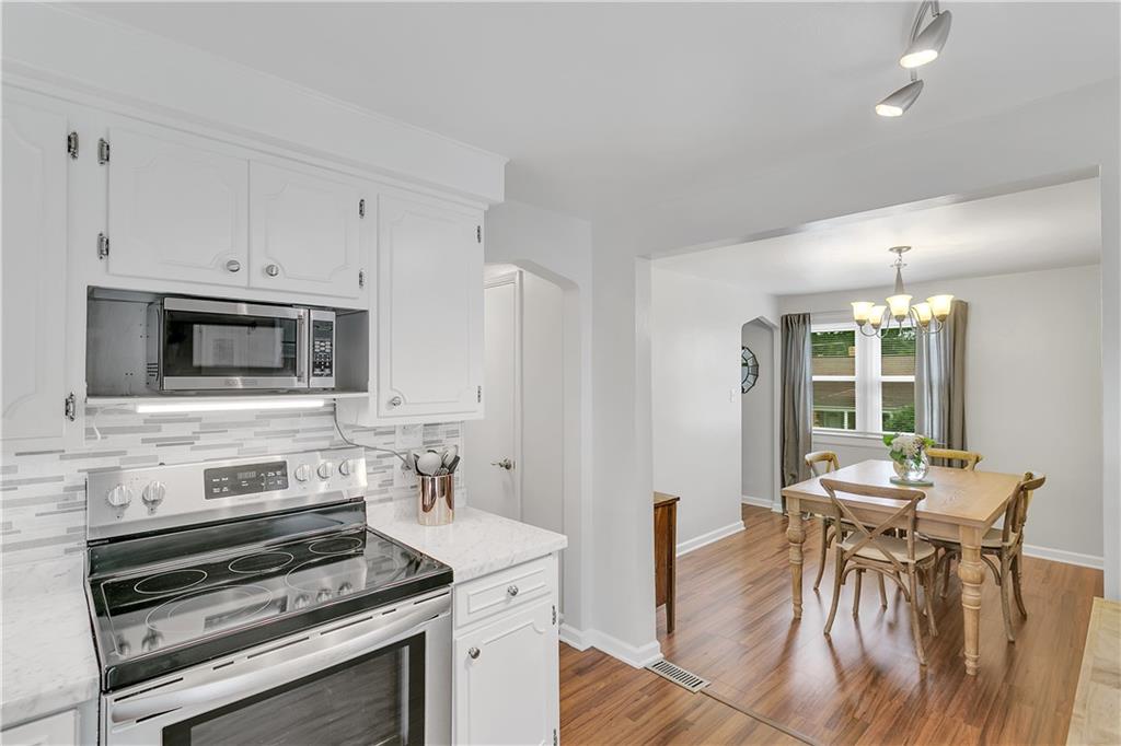 5105 Glenhurst Road Pittsburgh, PA 15207 - Photo 13 of 25 Gallery Image 13