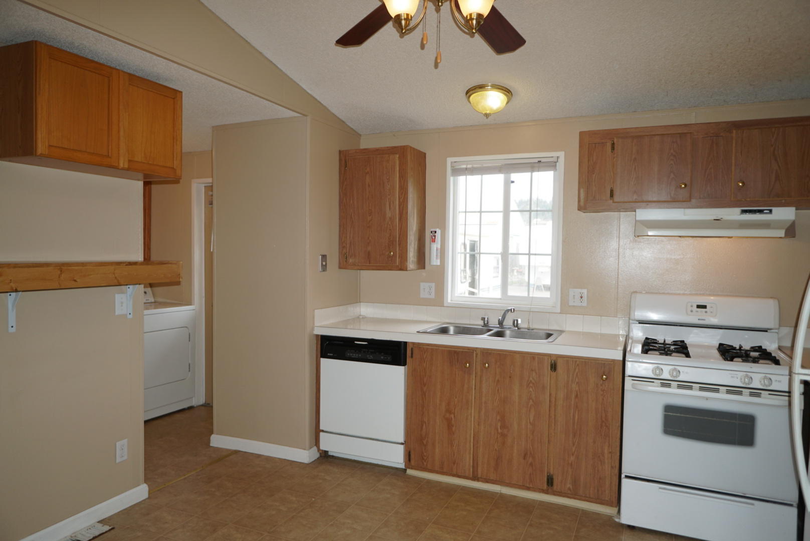 4847 Nomad Avenue, Unit 174 Arcata, CA 95521 - Photo 9 of 29