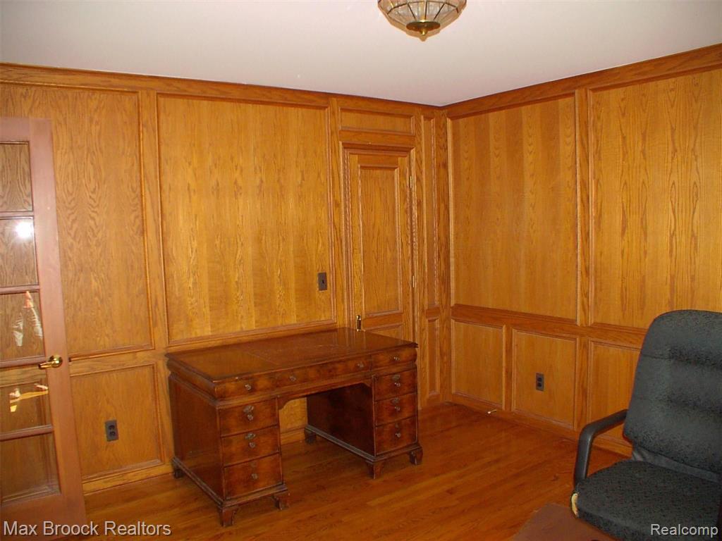 2817 Eagle Drive Rochester Hills, MI 48309 - Photo 21 of 31