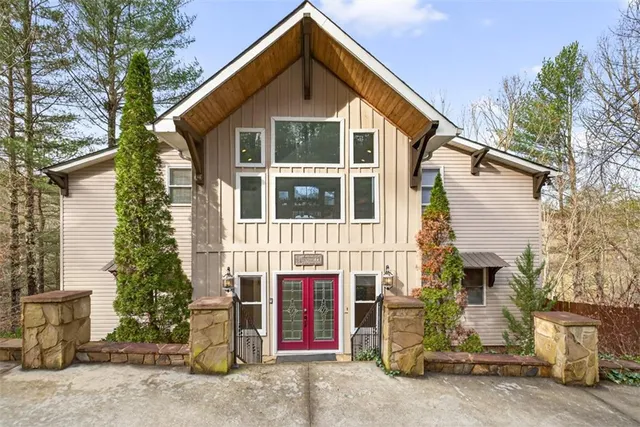 $649,900 | 81 Dach Bruecke Gasse, Helen, GA 30545