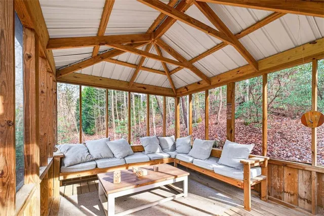 $649,900 | 81 Dach Bruecke Gasse, Helen, GA 30545