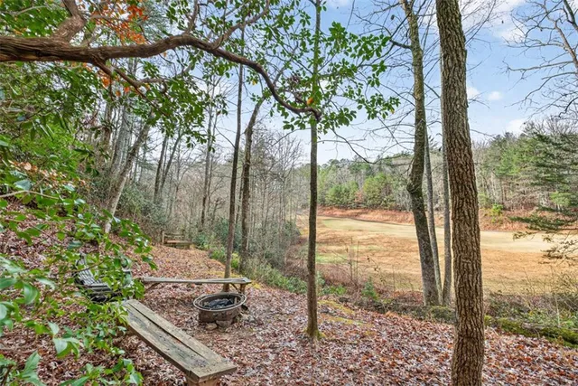 $649,900 | 81 Dach Bruecke Gasse, Helen, GA 30545