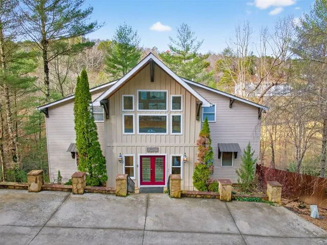$649,900 | 81 Dach Bruecke Gasse, Helen, GA 30545
