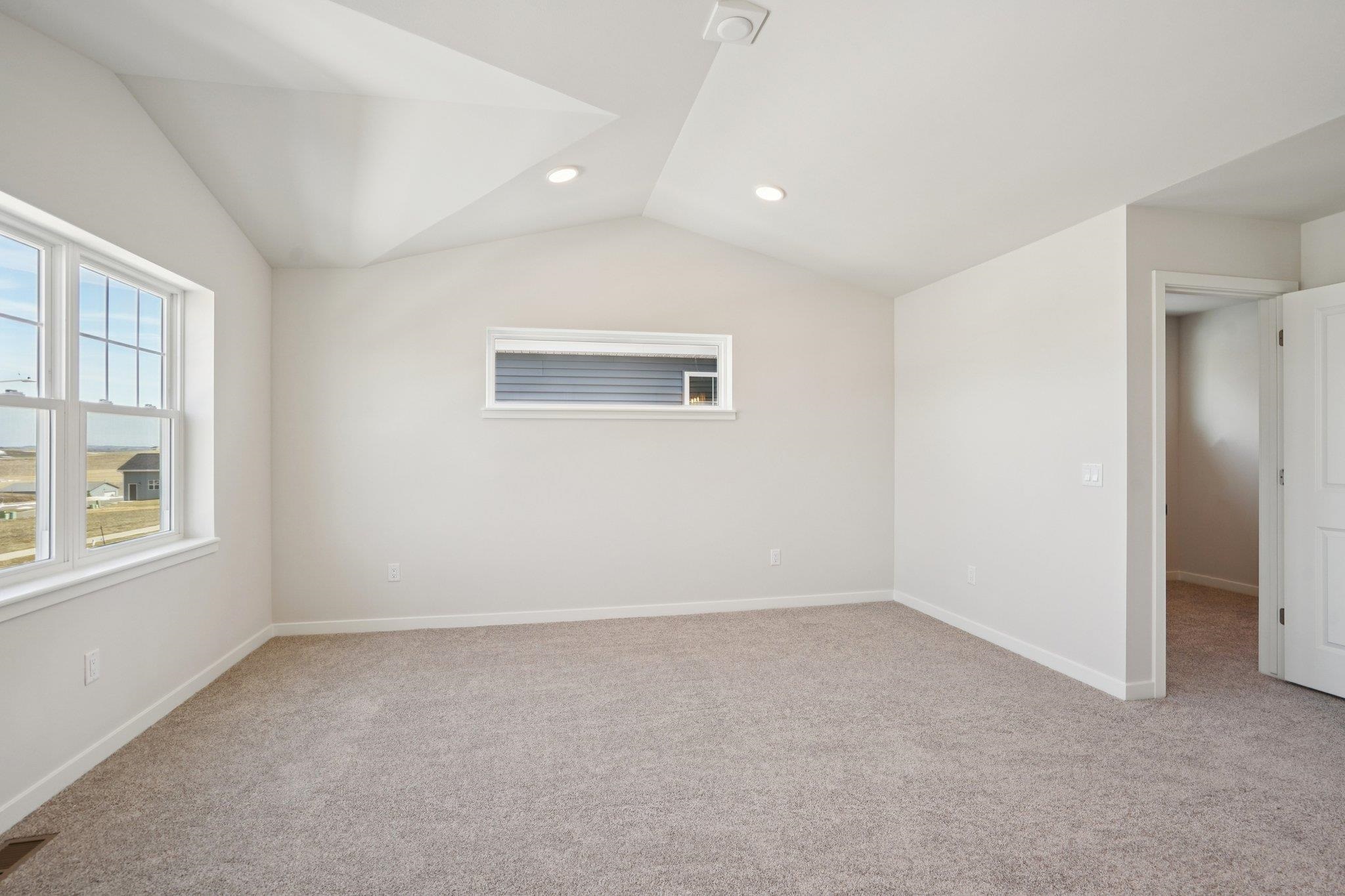 6683 Linnet Lane Middleton, WI 53562 - Photo 5 of 15