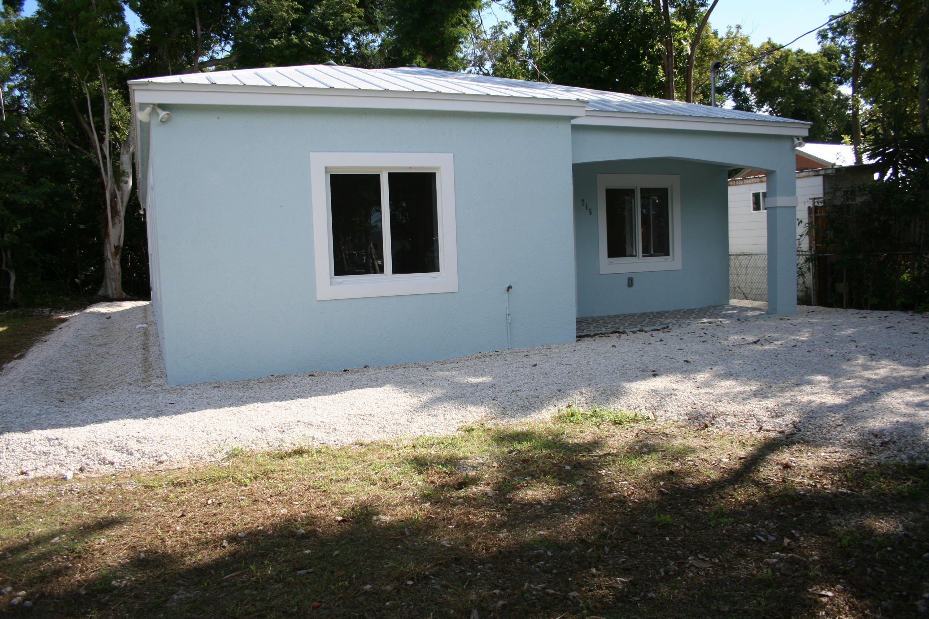 716 Barcelona Road Key Largo, FL 33037 - Photo 23 of 29 2018-11-21 01.11.46