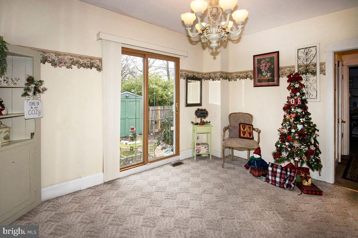 203 Berlin Road North Lindenwold, NJ 08021 - Photo 7 of 29 Dining Room: Rear Egress