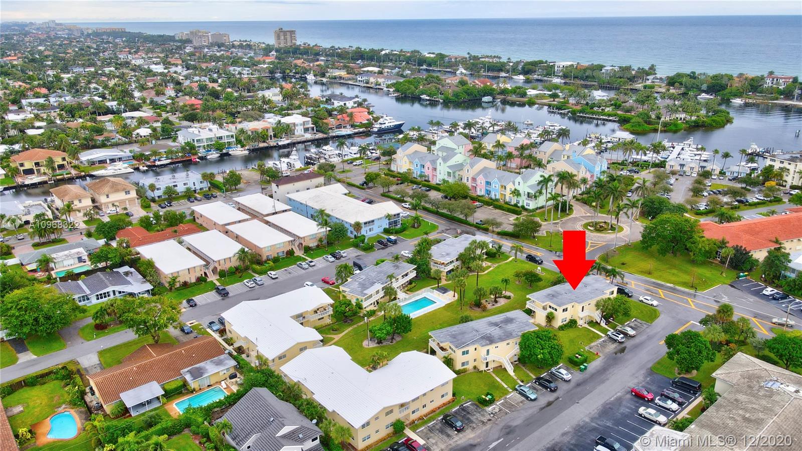 2755 Northeast 28th Avenue, Unit A4 Lighthouse Point, FL 33064 - Photo 2 of 37
