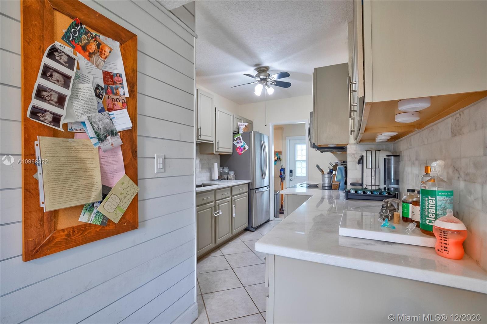 2755 Northeast 28th Avenue, Unit A4 Lighthouse Point, FL 33064 - Photo 12 of 37