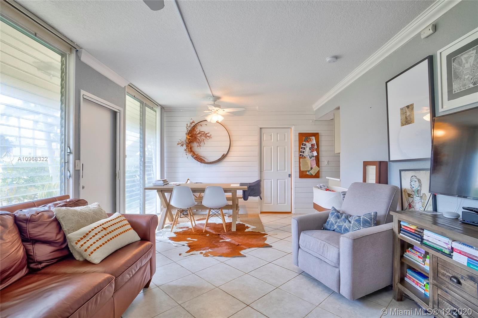 2755 Northeast 28th Avenue, Unit A4 Lighthouse Point, FL 33064 - Photo 16 of 37