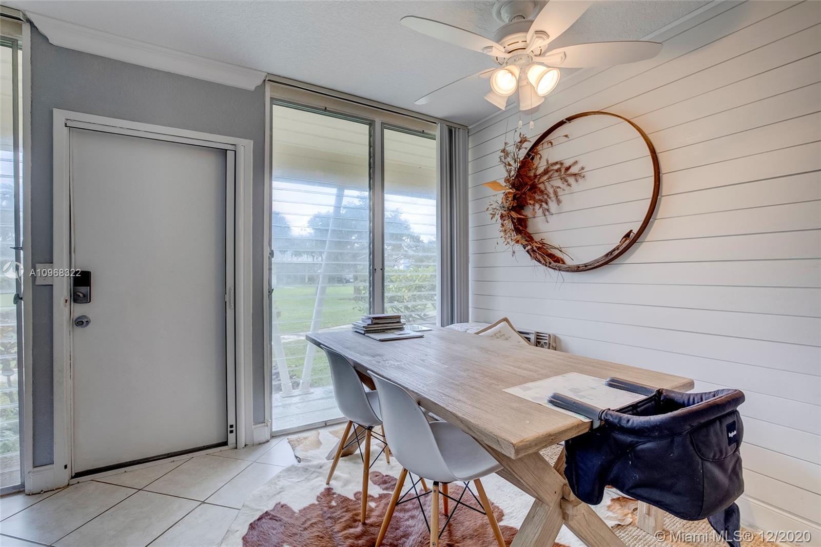 2755 Northeast 28th Avenue, Unit A4 Lighthouse Point, FL 33064 - Photo 22 of 37