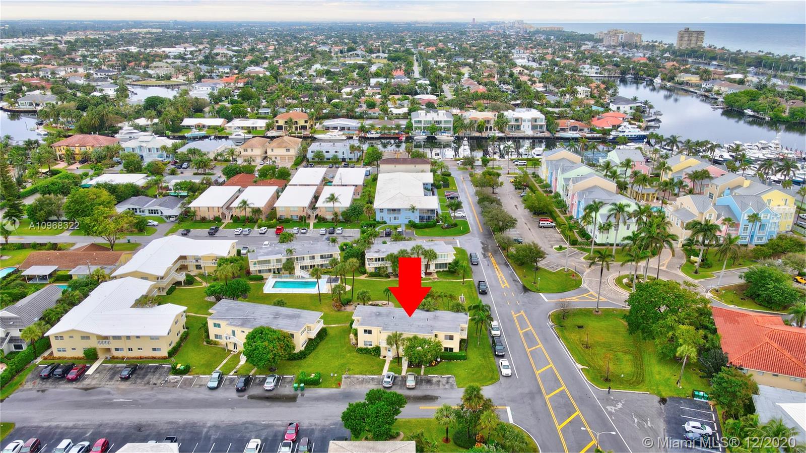 2755 Northeast 28th Avenue, Unit A4 Lighthouse Point, FL 33064 - Photo 34 of 37