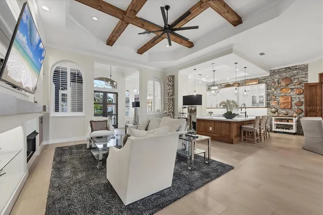 a room with lots of table and chairs