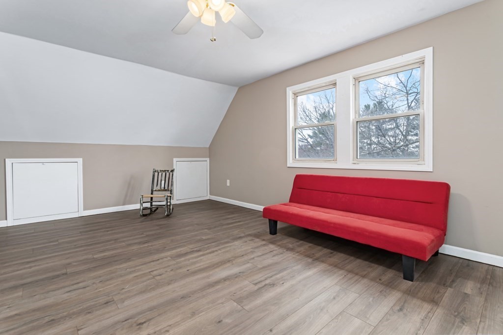 9 Highland Road Middleton, MA 01949 - Photo 21 of 25 Gallery Image 21