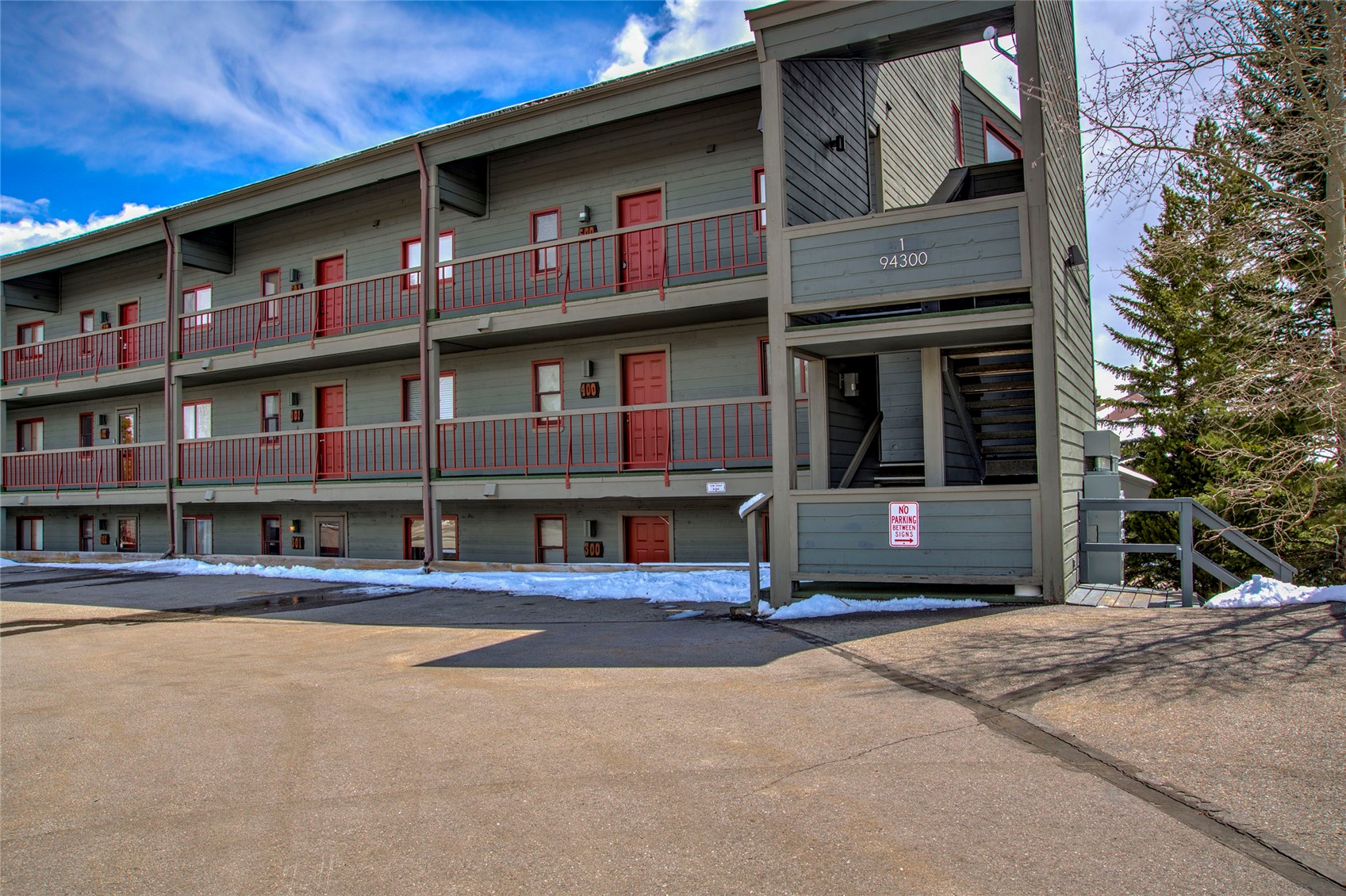 94300 Ryan Gulch Road, Unit 301 Silverthorne, CO 80498 - Photo 24 of 35