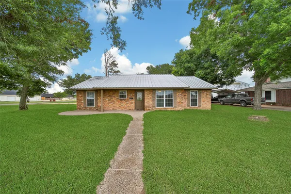 $425,000 | 32242 Robin Lane, Waller, TX 77484