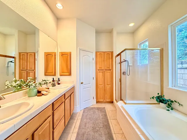 $569,000 | 12104 Gold Pointe Lane, Gold River, CA 95670